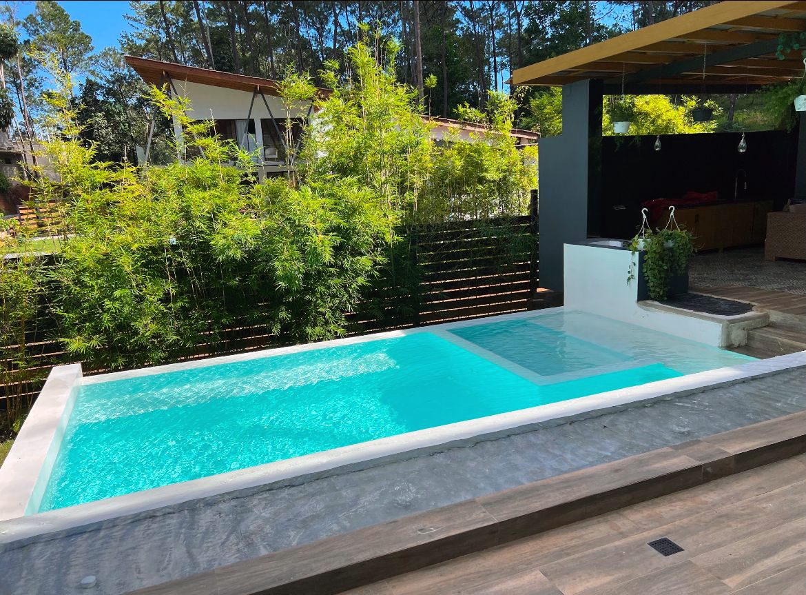 Private infinity pool at Alterra villa